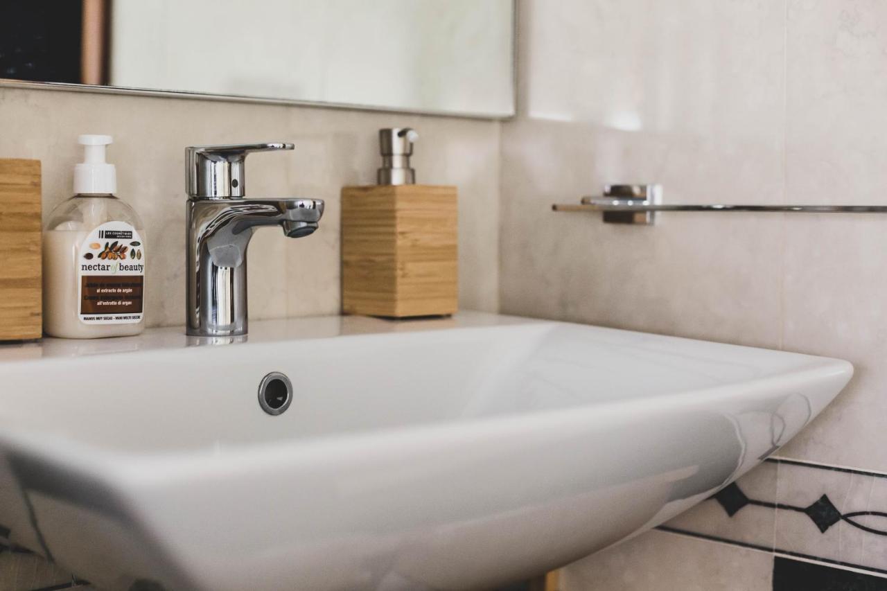Via Nonantola- Twobedrooms Apartment Roma Dış mekan fotoğraf